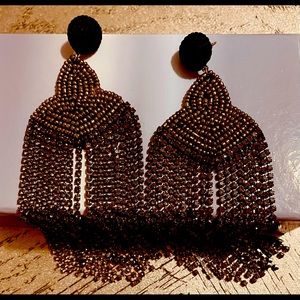 Long black ears ideal for elegant dress